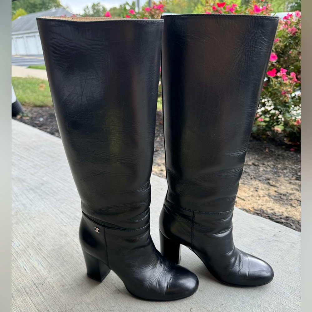 Chanel heel boots